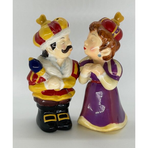 King & Queen Salt & Pepper Shakers Hand-Painted Ceramic Collectible - Picture 1 of 8